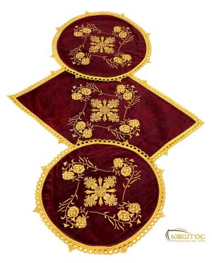 Βάση Δικεροτρίκερων Βελούδο Μπορντό