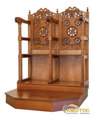 Στασίδι Ψαλτών Δύο Θέσεις με Βάθρο 701