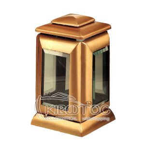 Καντήλι Μνημείου Μπρούτζινο Χρυσό Τετράπλευρο Λεία Επιφάνεια Κρύσταλλο